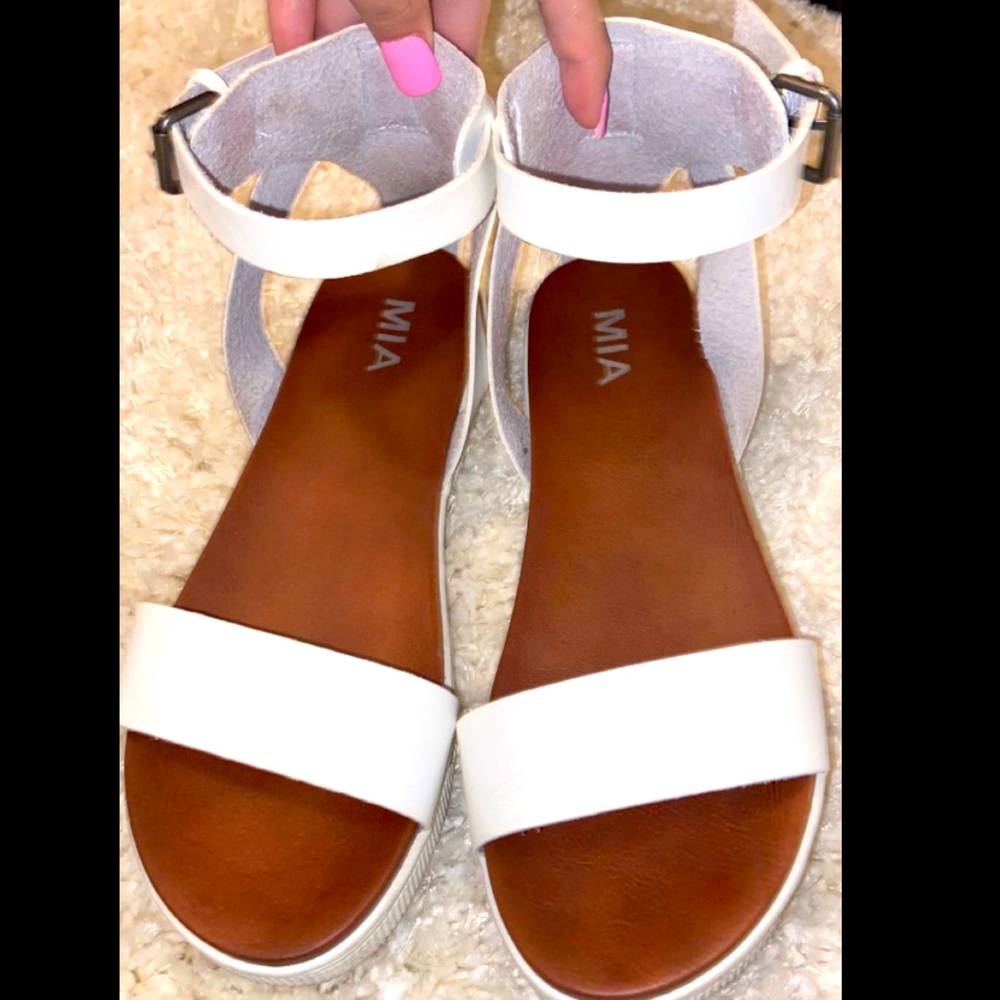 MIA sandals